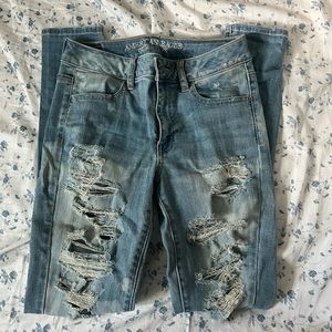 American Eagle Distressed High Rise Jeggings Super Strech